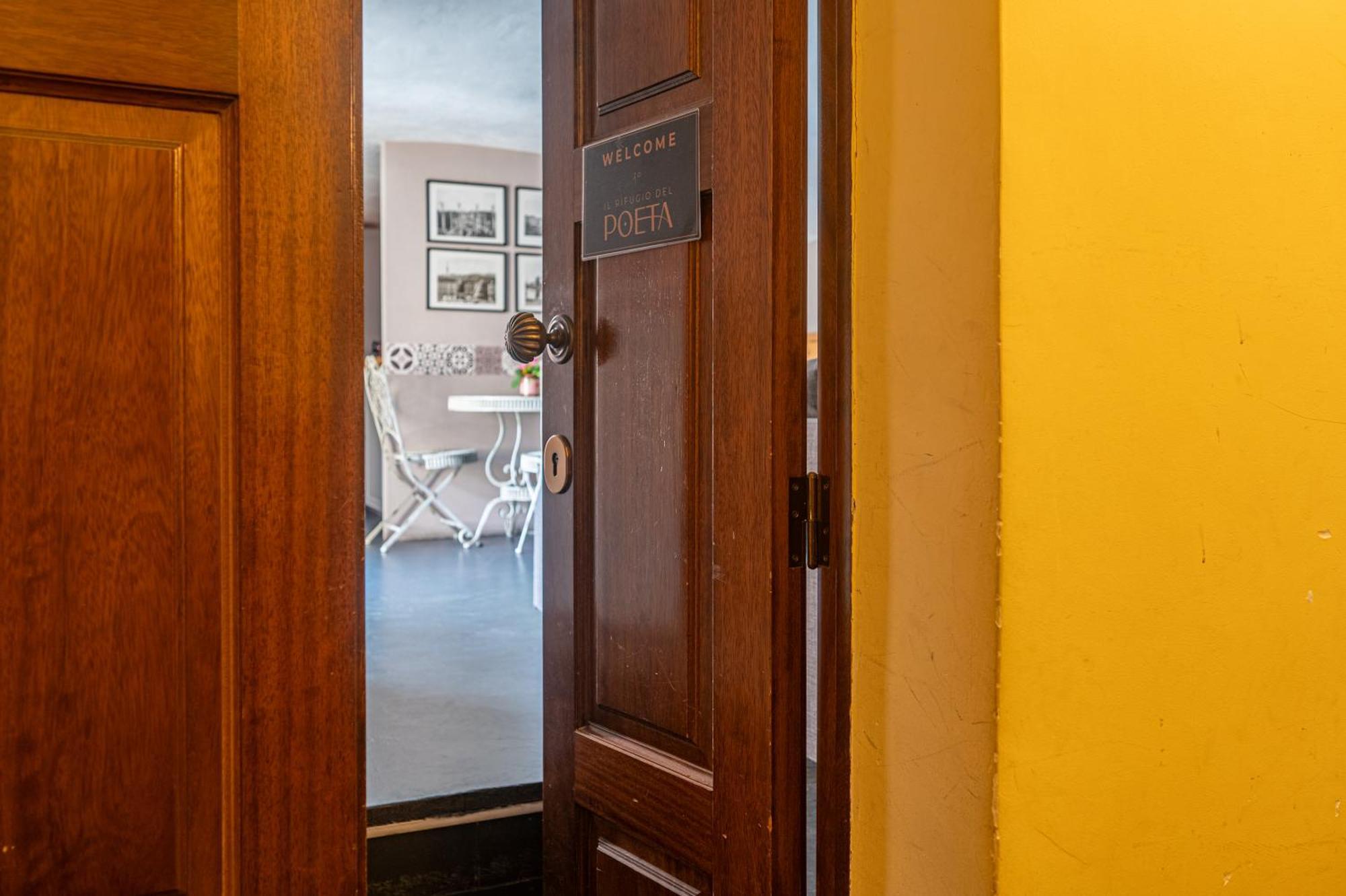 Loft Verga, Cuore E Stile In Centro A Torino Bagian luar foto