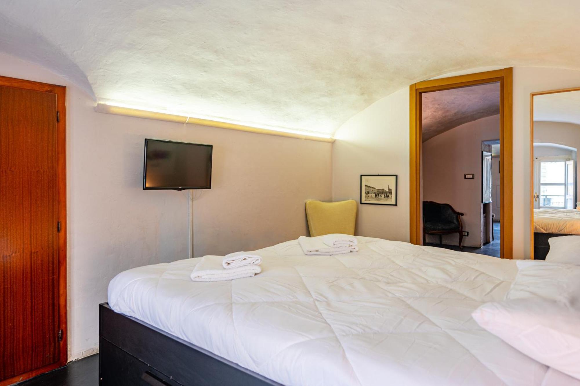 Loft Verga, Cuore E Stile In Centro A Torino Bagian luar foto