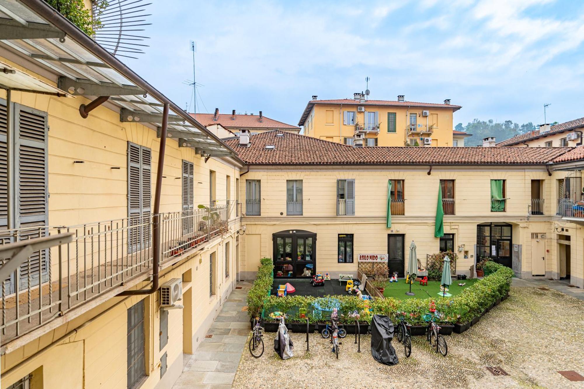 Loft Verga, Cuore E Stile In Centro A Torino Bagian luar foto