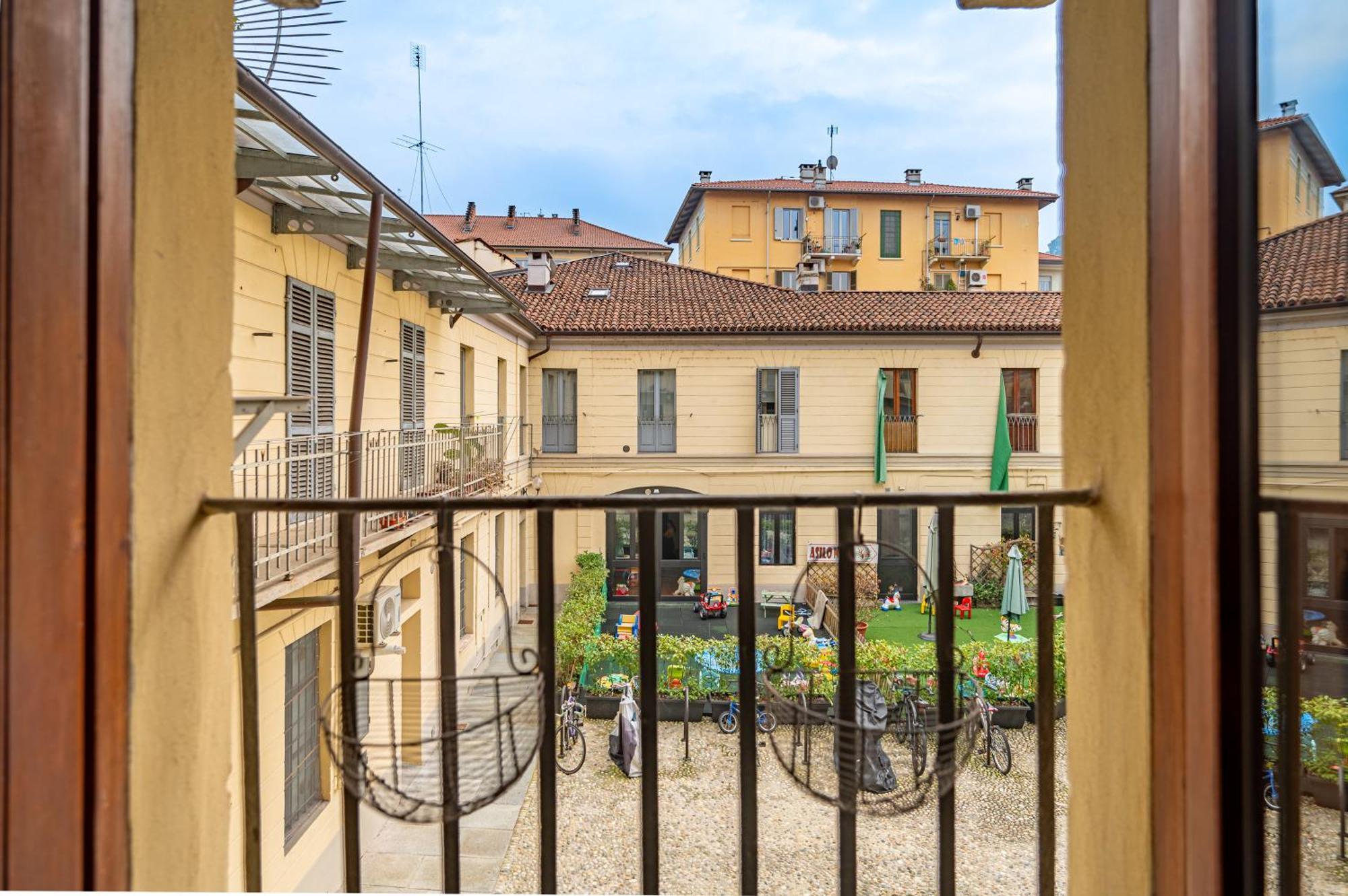 Loft Verga, Cuore E Stile In Centro A Torino Bagian luar foto